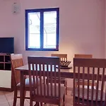 Studio Apartment *