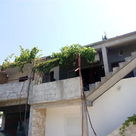 Studio Apartment Διαμέρισμα