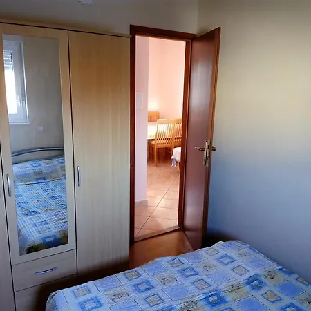 Studio Apartment Rogoznica (Sibenik-Knin)