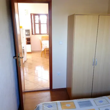 Studio Apartment Rogoznica (Sibenik-Knin)