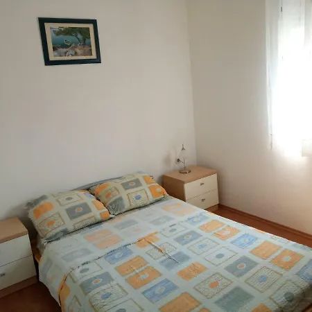 Studio Apartment Διαμέρισμα *